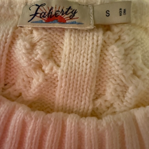 Faherty Cream Cable Knit Vest Small - Picture 4 of 7